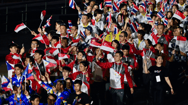 巴萨新星连续爆发惊艳球迷